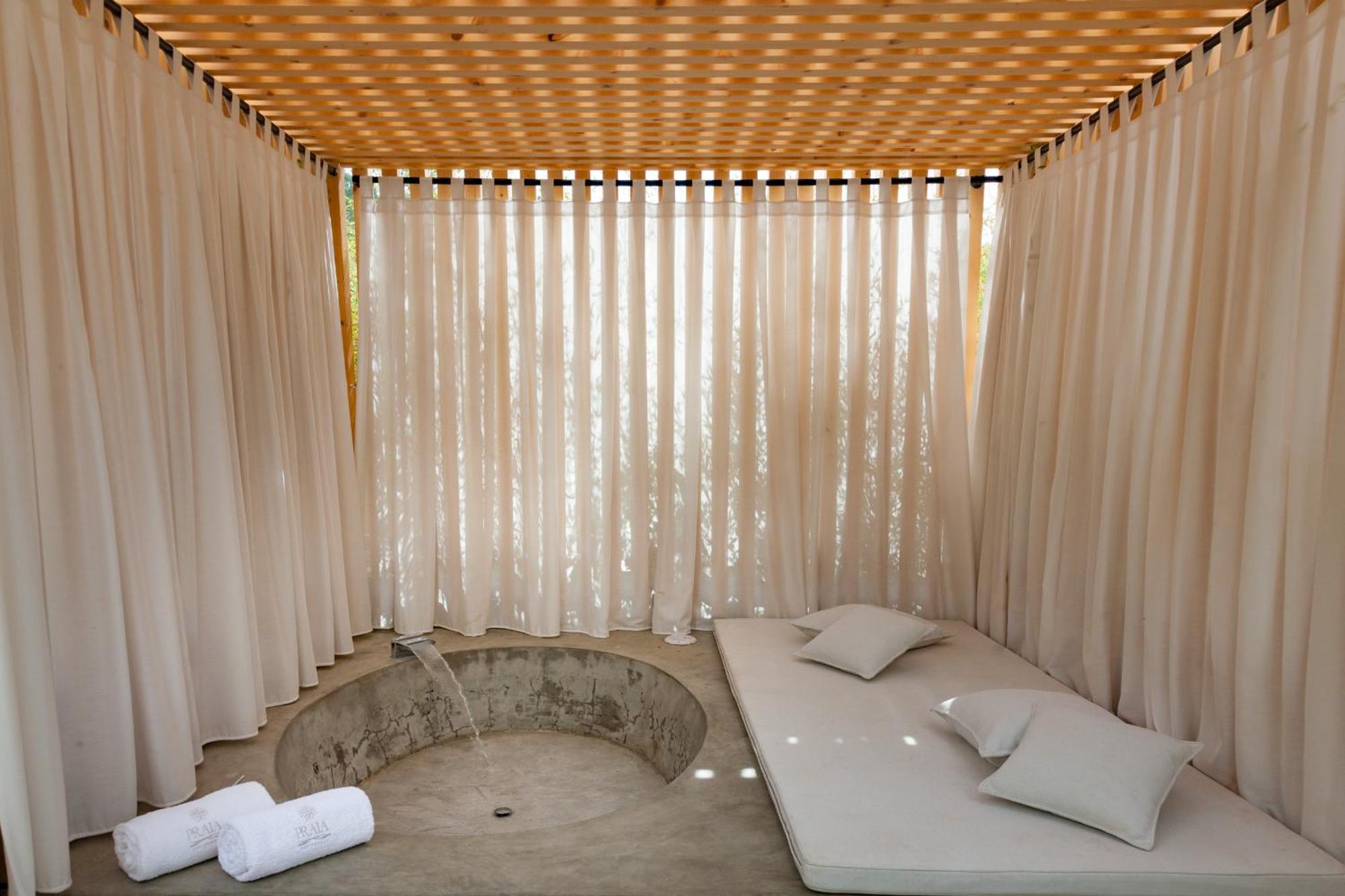 Praia Art Resort - Small Luxury Hotels Of The World (Adults Only) Le Castella  Dış mekan fotoğraf