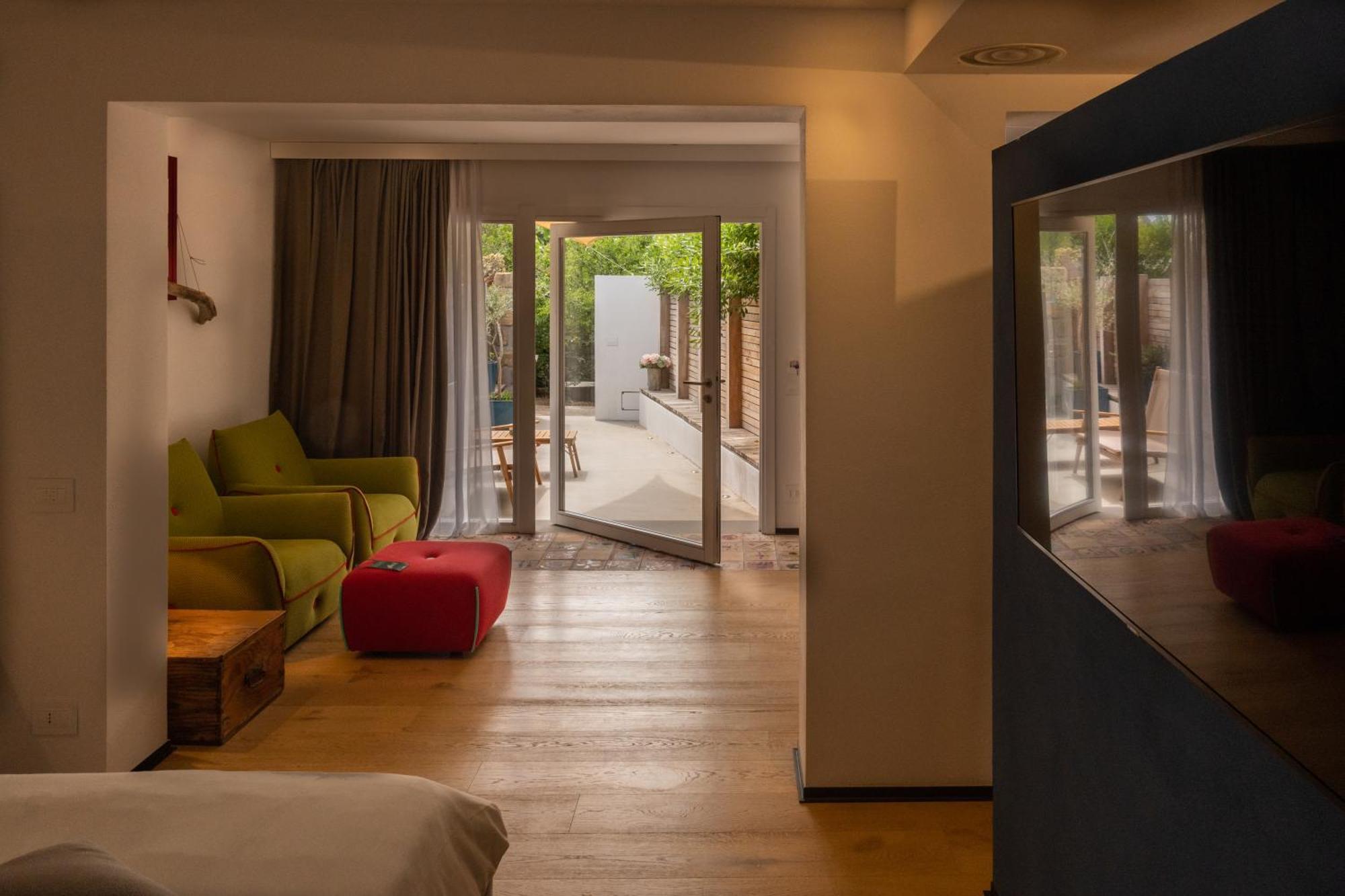 Praia Art Resort - Small Luxury Hotels Of The World (Adults Only) Le Castella  Dış mekan fotoğraf